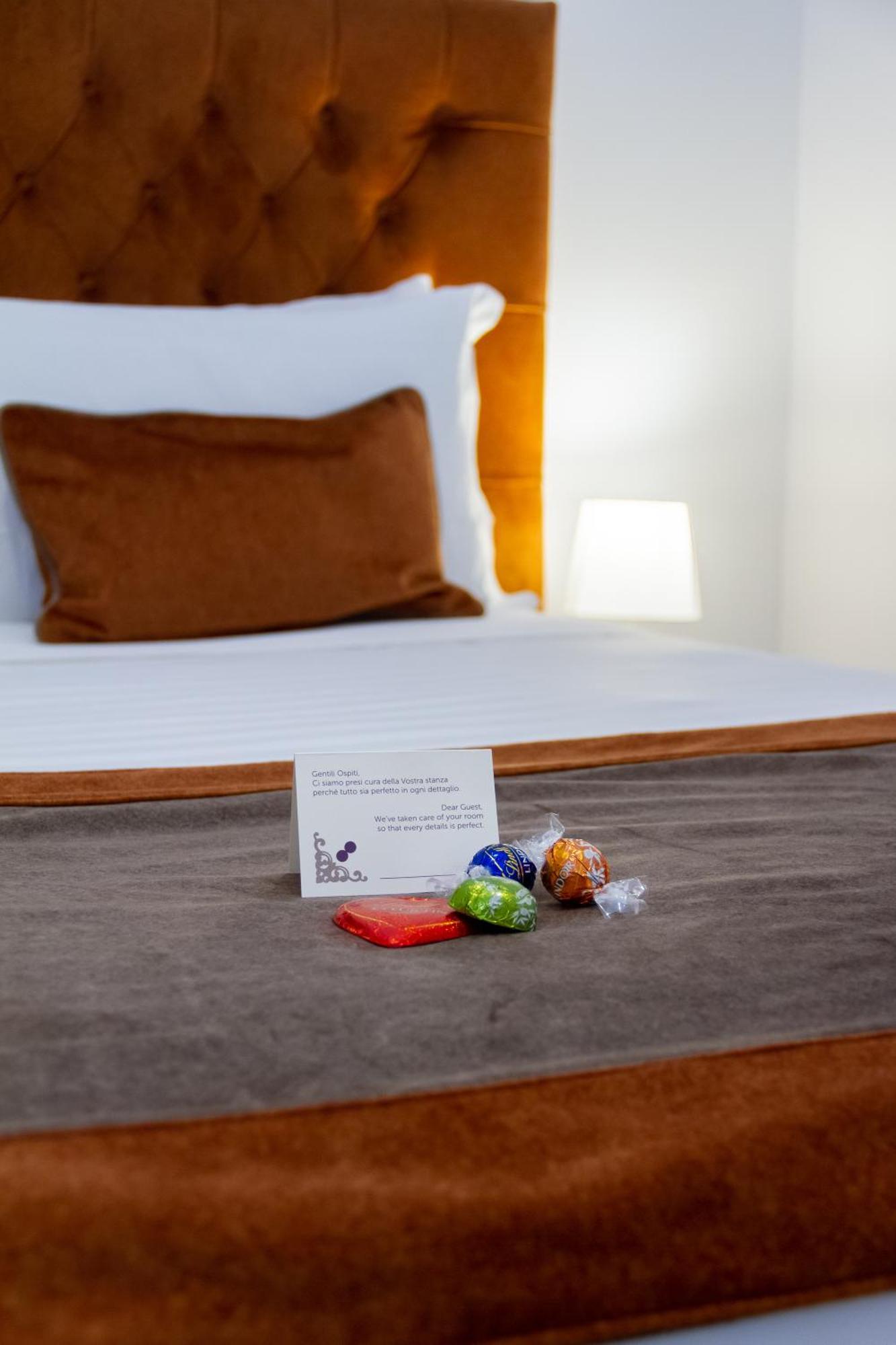 Home At Rome St. Peter Rooms&Apartment Εξωτερικό φωτογραφία